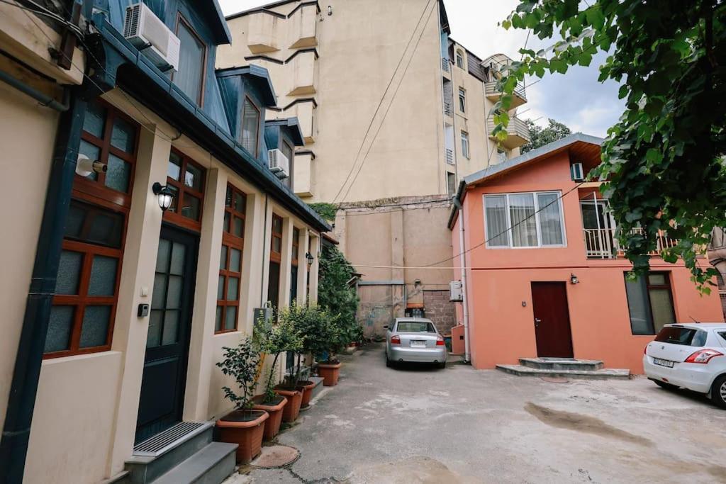 Cozy House Appartement Tbilisi Buitenkant foto