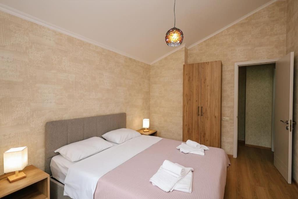 Cozy House Appartement Tbilisi Buitenkant foto